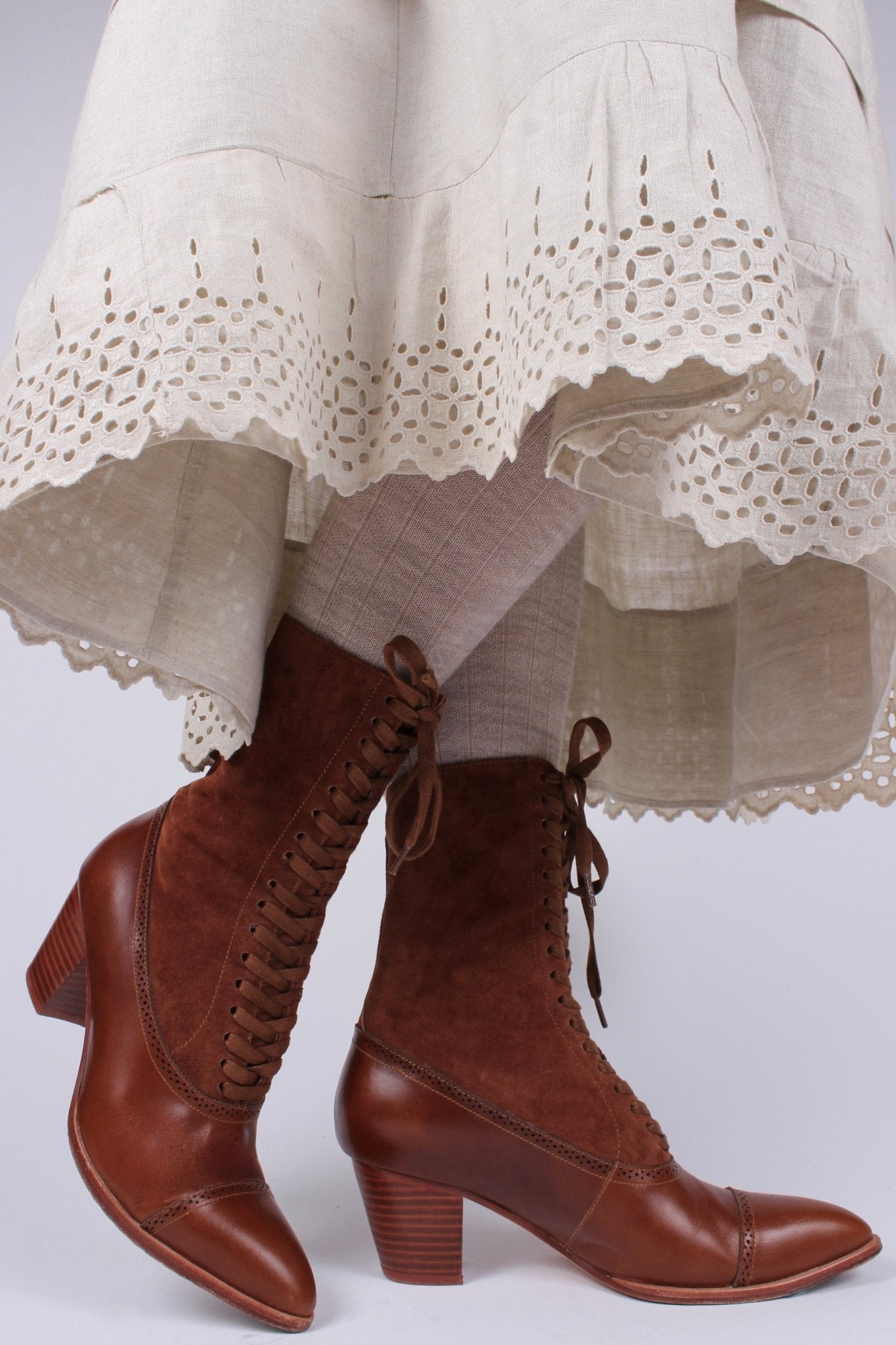 1900s Edwardian Style Boots - Brown - Victoria