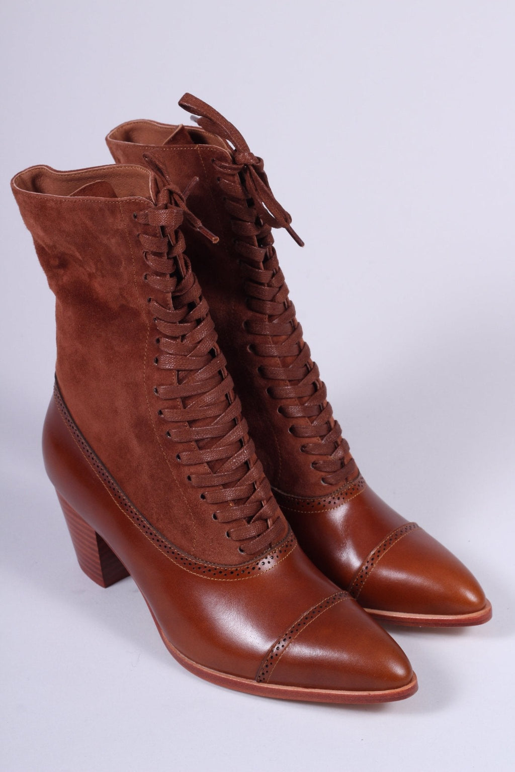 1900s Edwardian Style Boots - Brown - Victoria