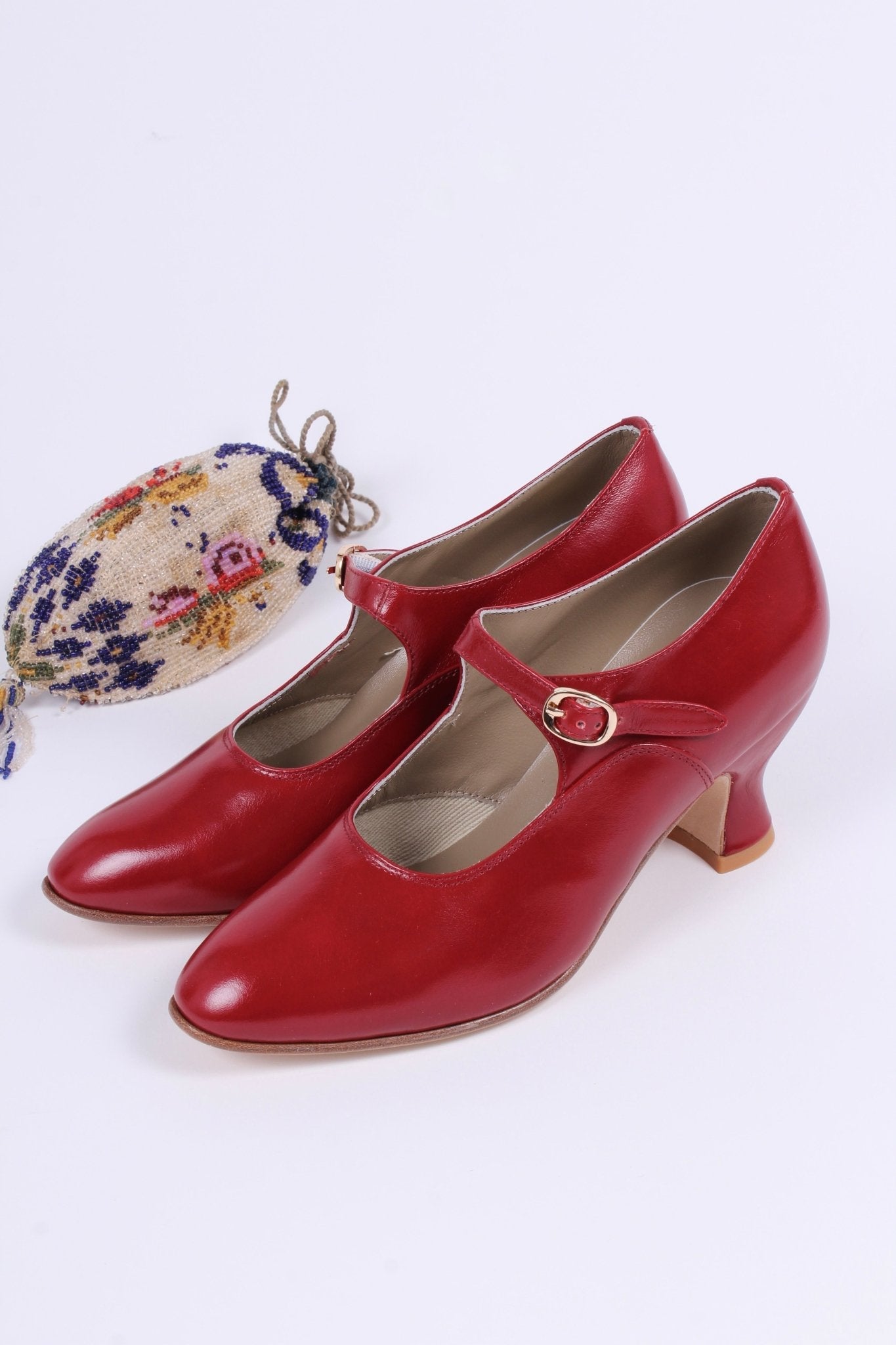 1920's inspired Mary Jane pumps - Red - Yvonne