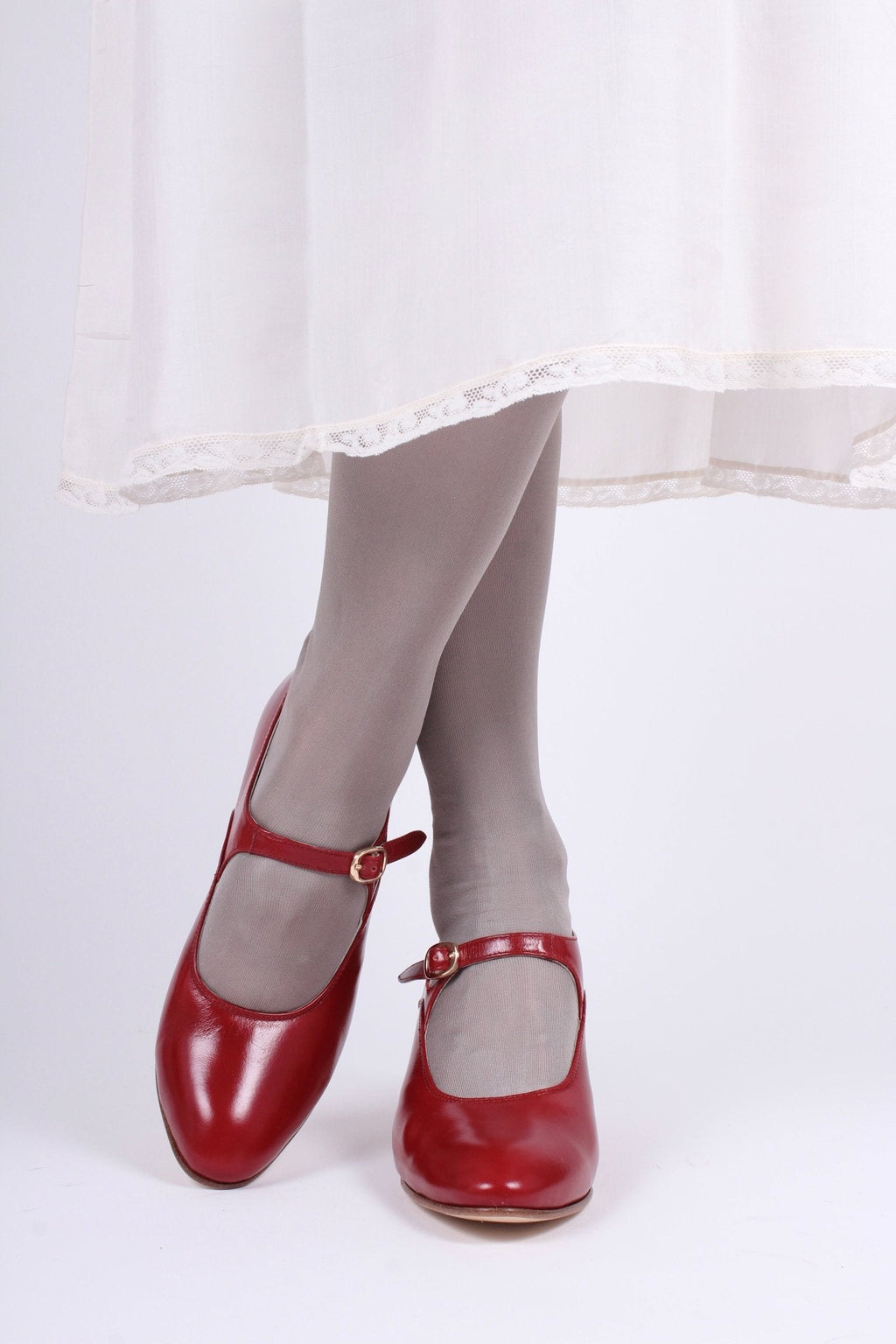 1920's inspired Mary Jane pumps - Red - Yvonne