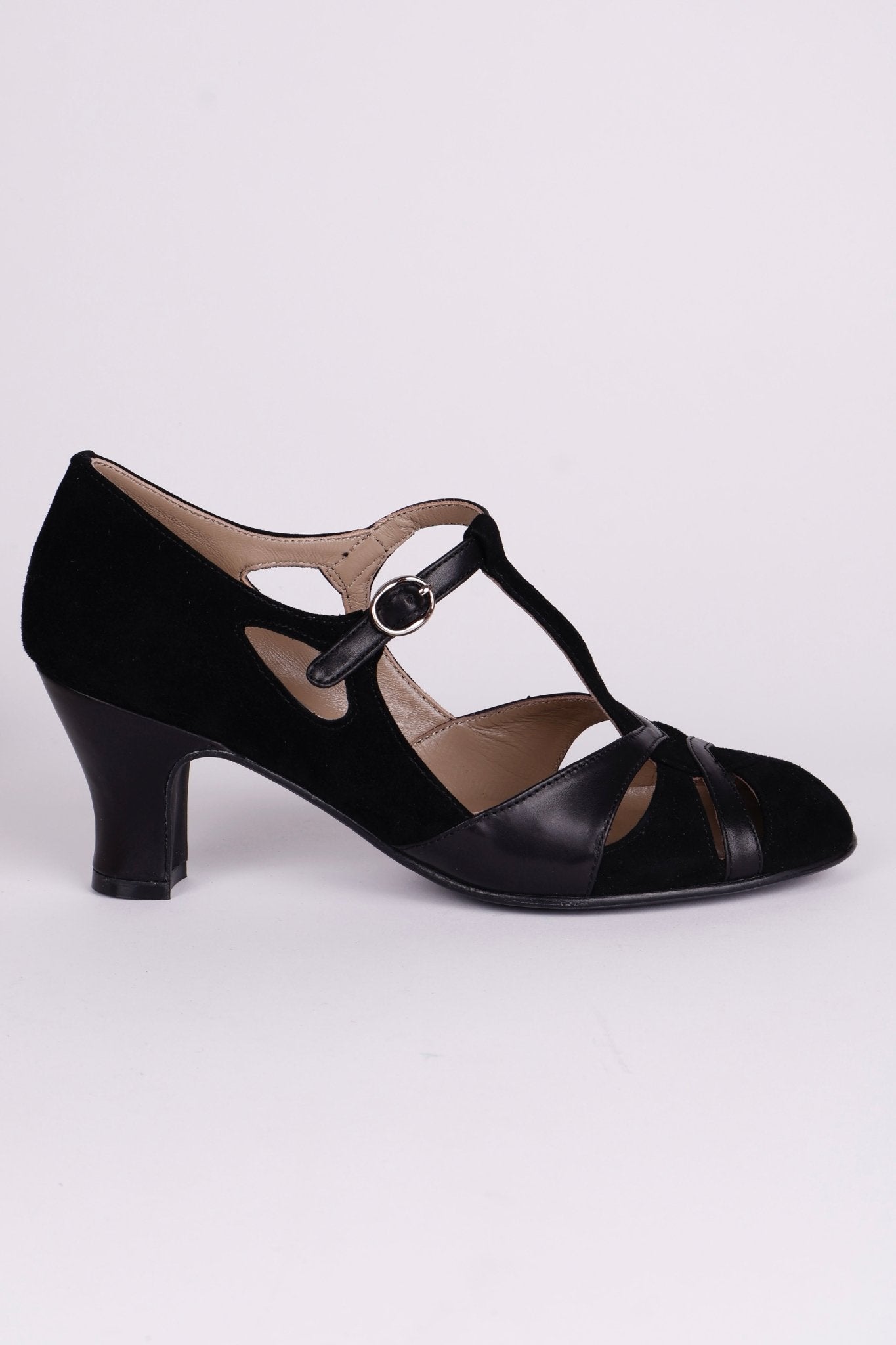 1930s evening shoe with T-strap - Black - Wilma