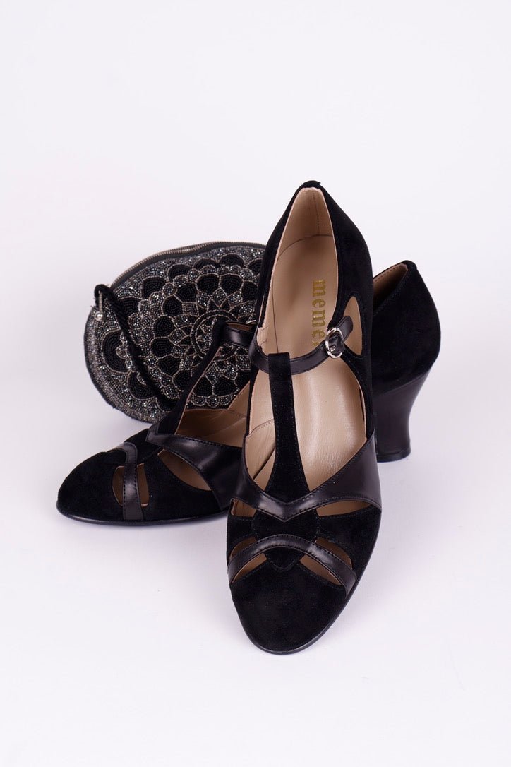 1930s evening shoe with T-strap - Black - Wilma
