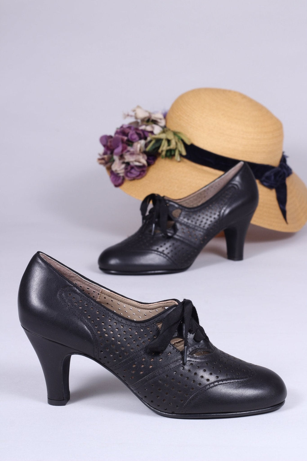 Early 1930s oxford high heels- Black - Marie