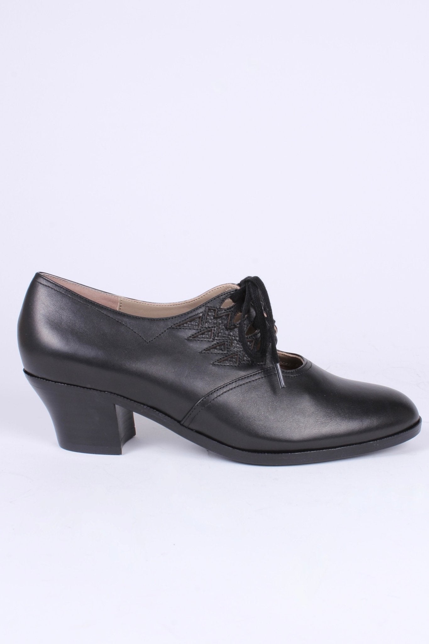 1930s Oxford shoes, black, Emma