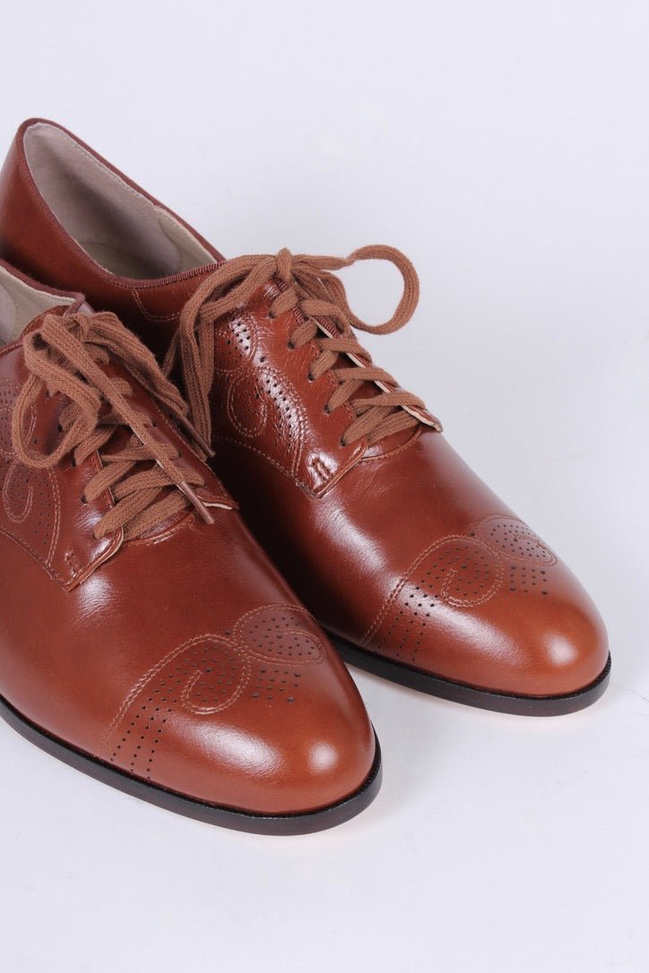 Classic 1930s Oxfords - Cognac Brown - Juliette