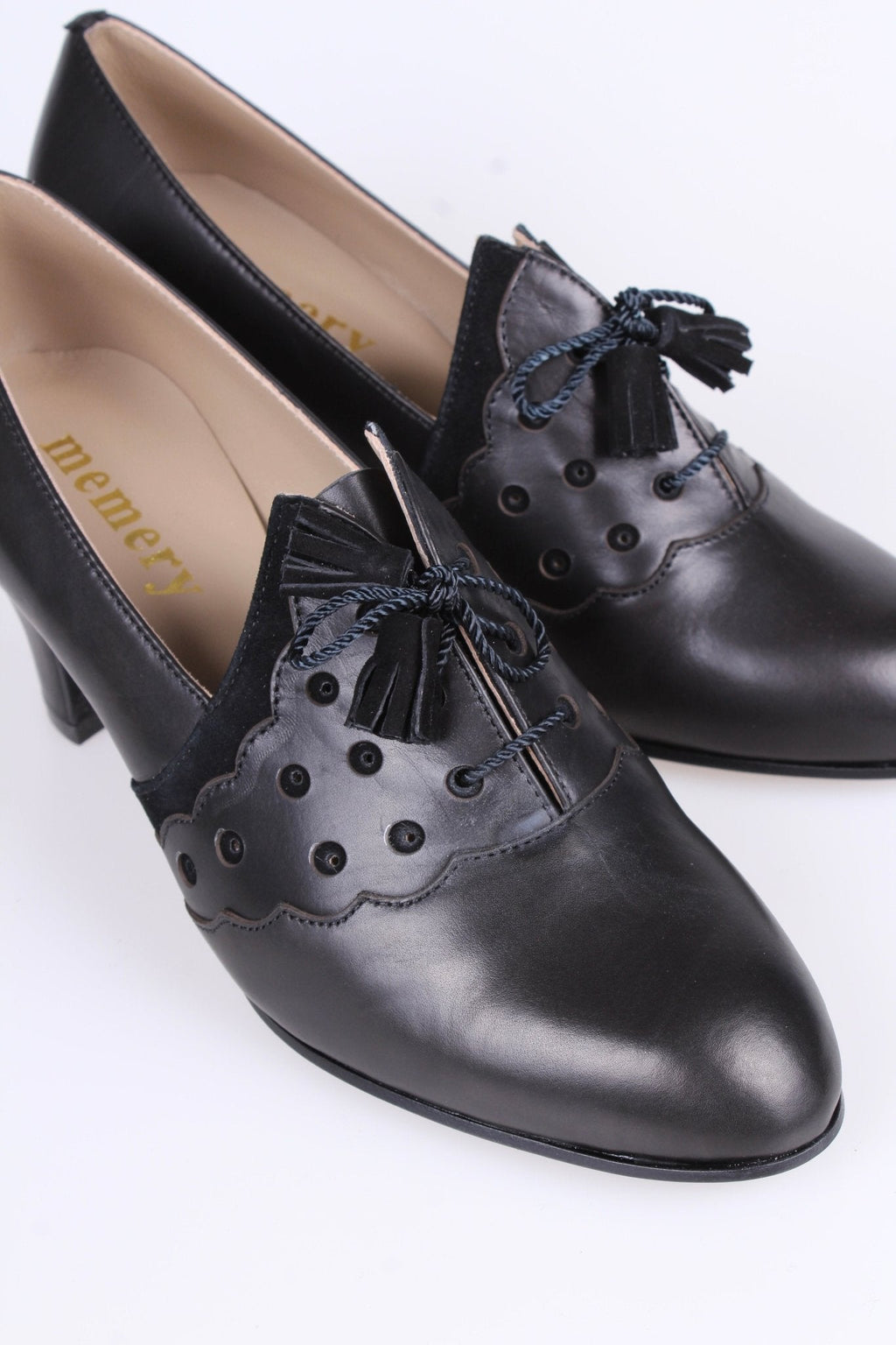 1930s everyday Oxford heels with tassels - Black - Mildred