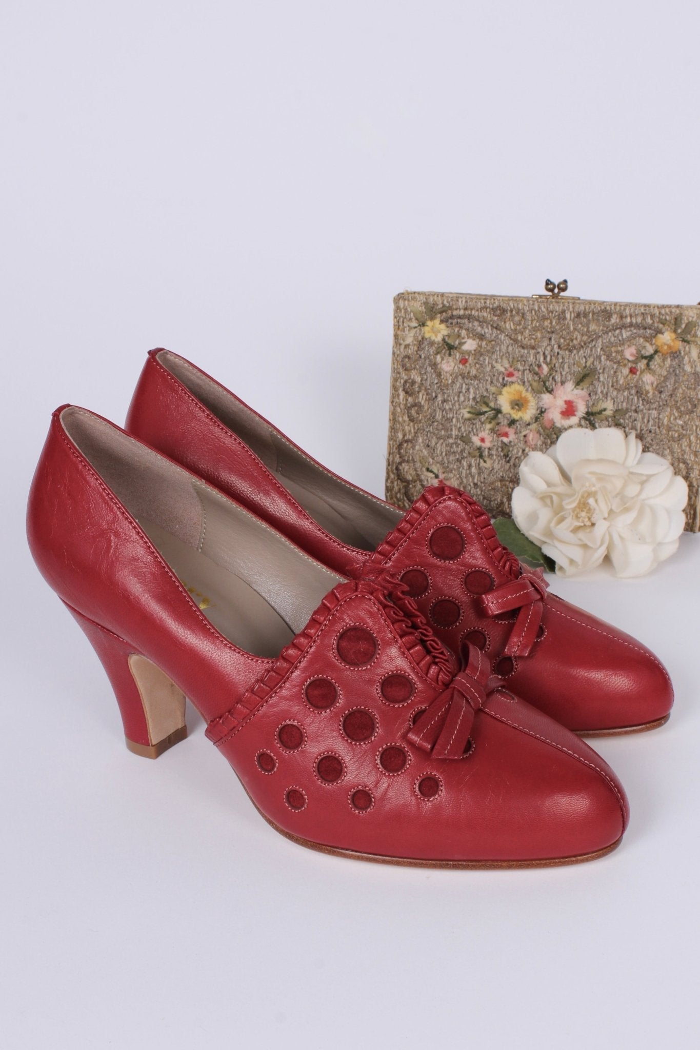 1930s pumps with decorations in suede - red - Stella
