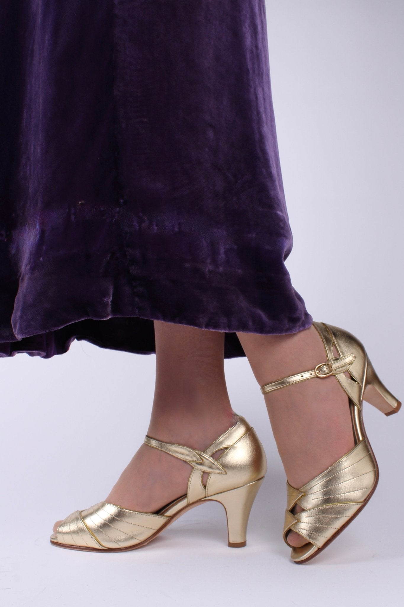 1930s evening shoes with peep toe- gold - Susan