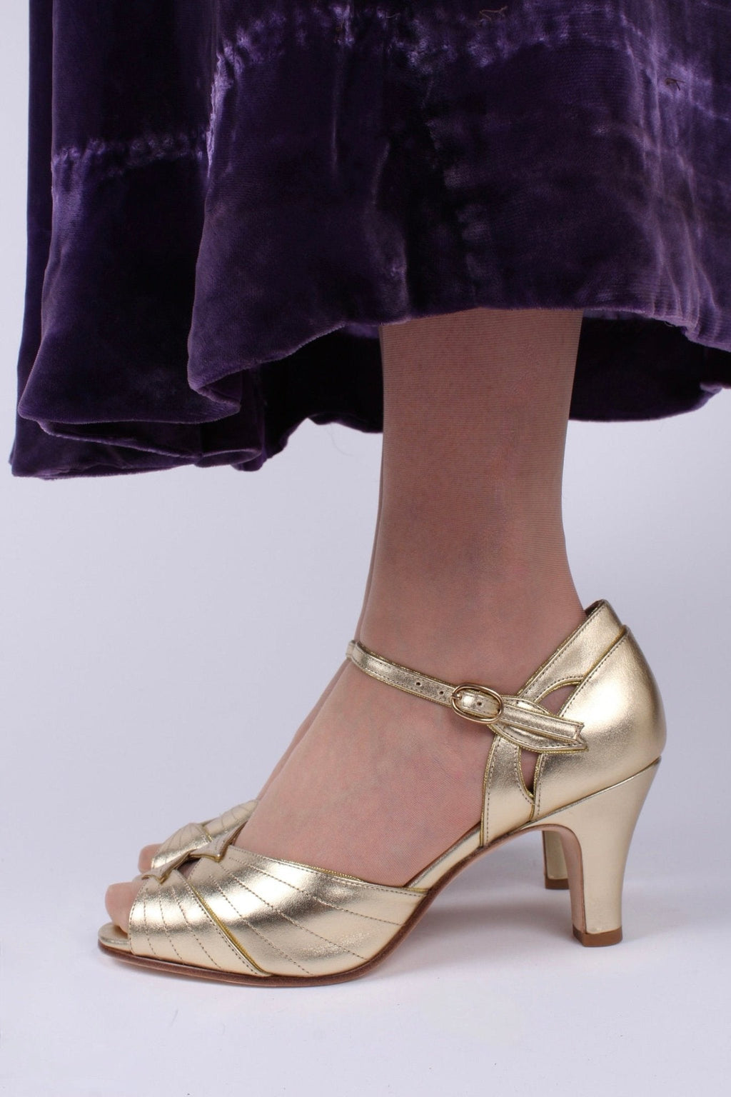 1930s evening shoes with peep toe- gold - Susan