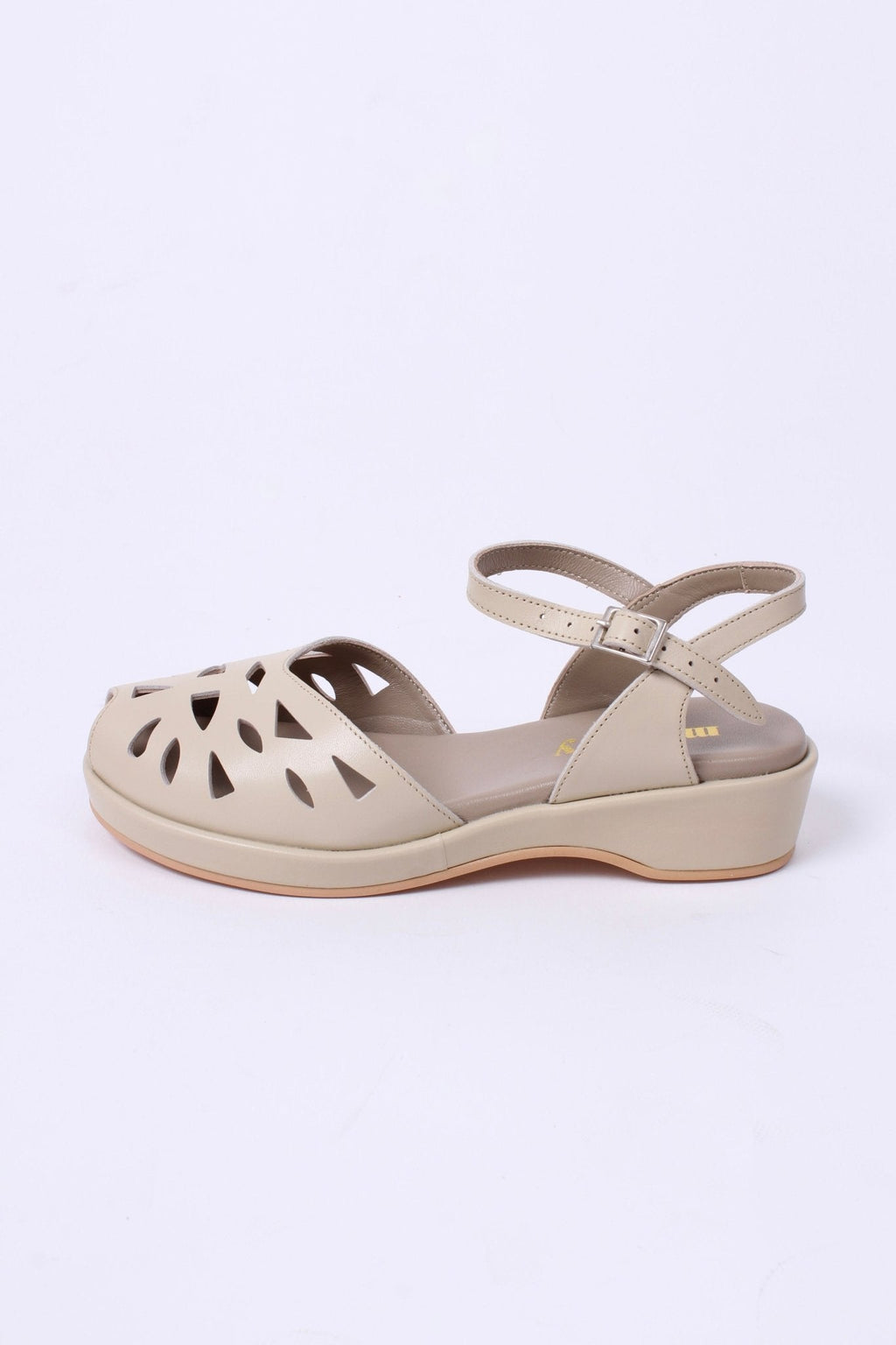 1940s / 50s summer wedge sandals - cream - Sidse