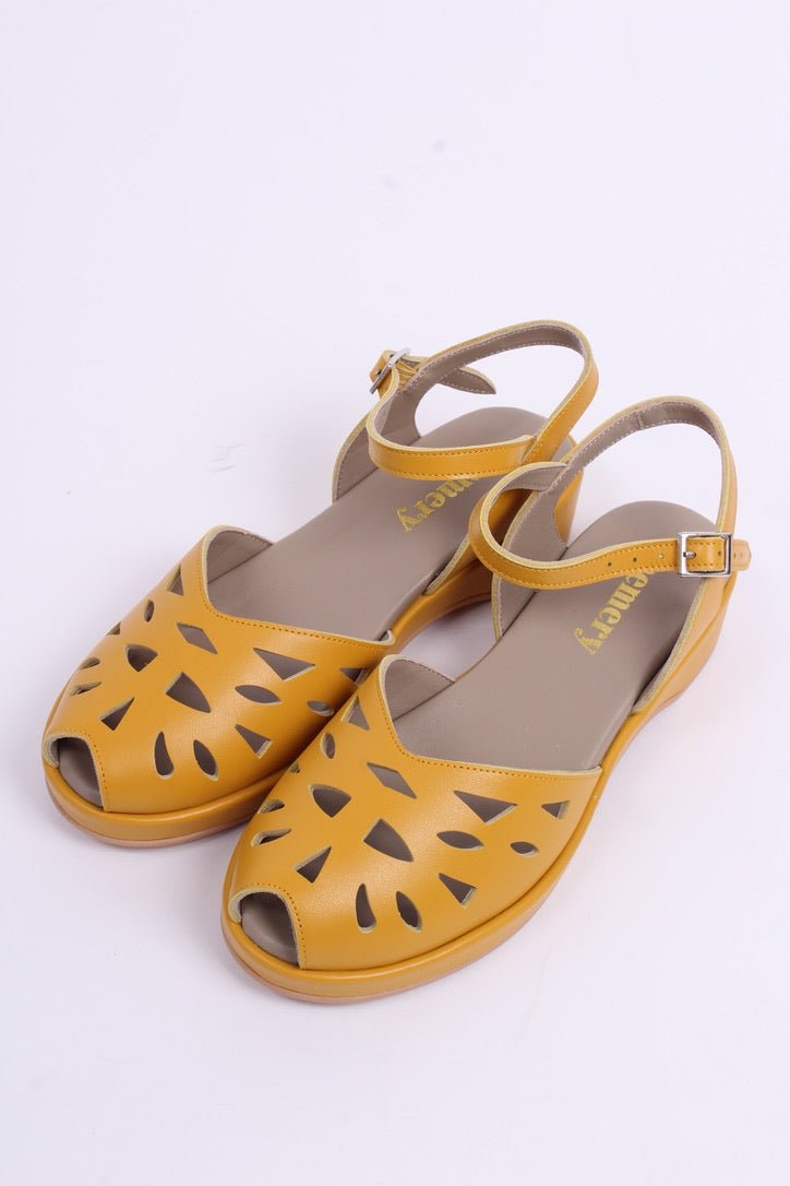 1940s / 50s summer wedge sandals - Mustard Yellow - Sidse