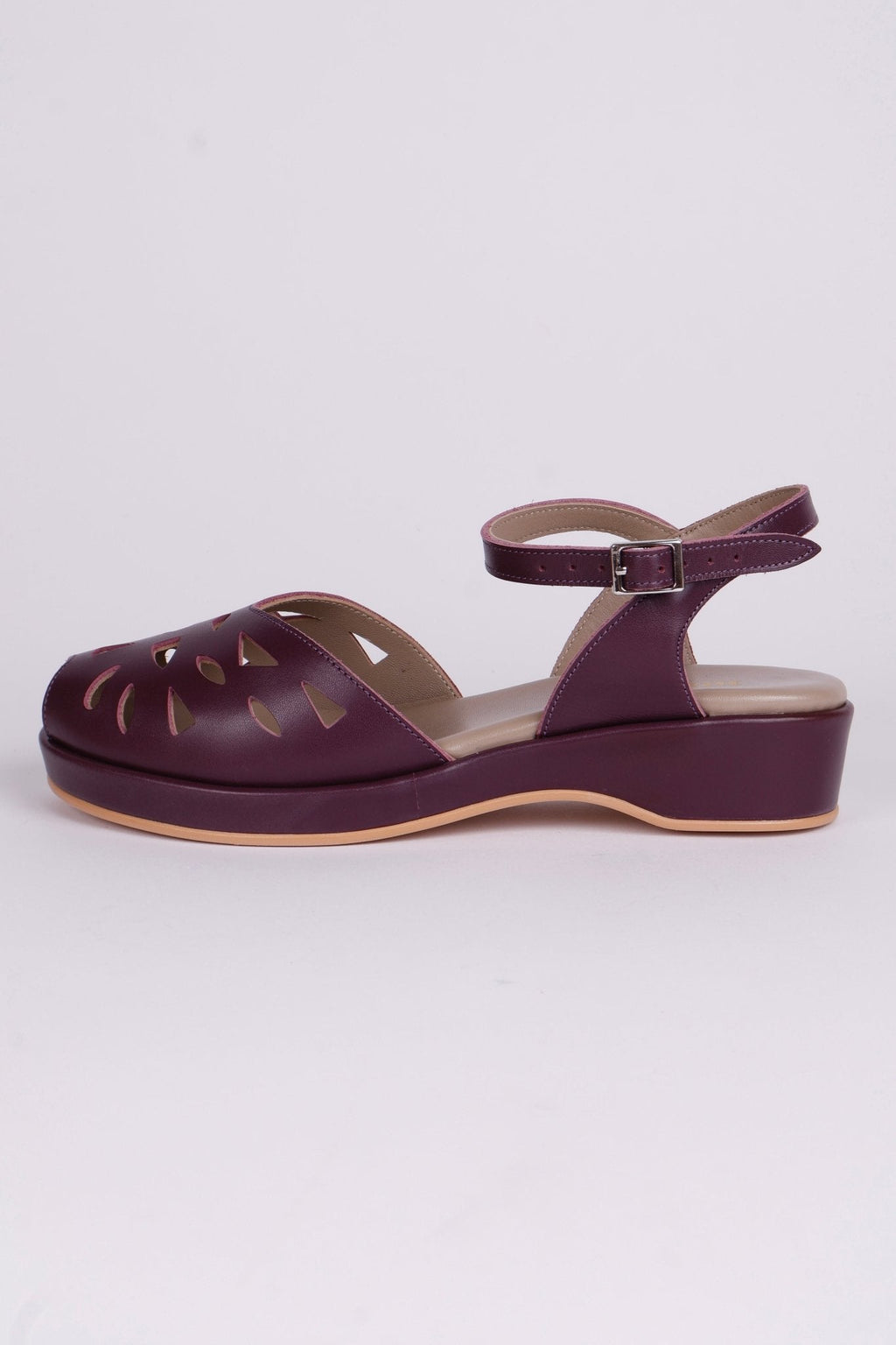 1940s / 50s summer wedge sandals - Plum - Sidse