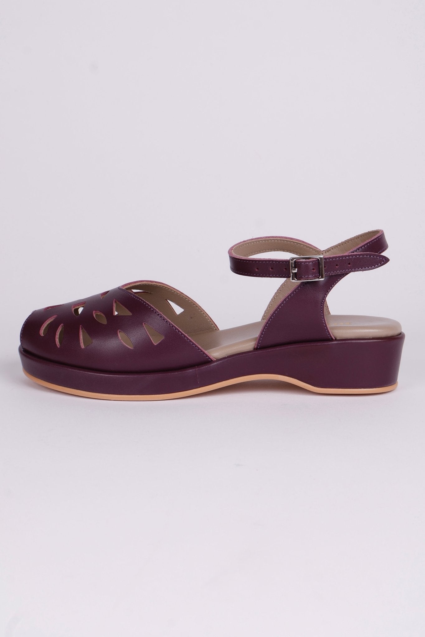 1940s / 50s summer wedge sandals - Plum - Sidse