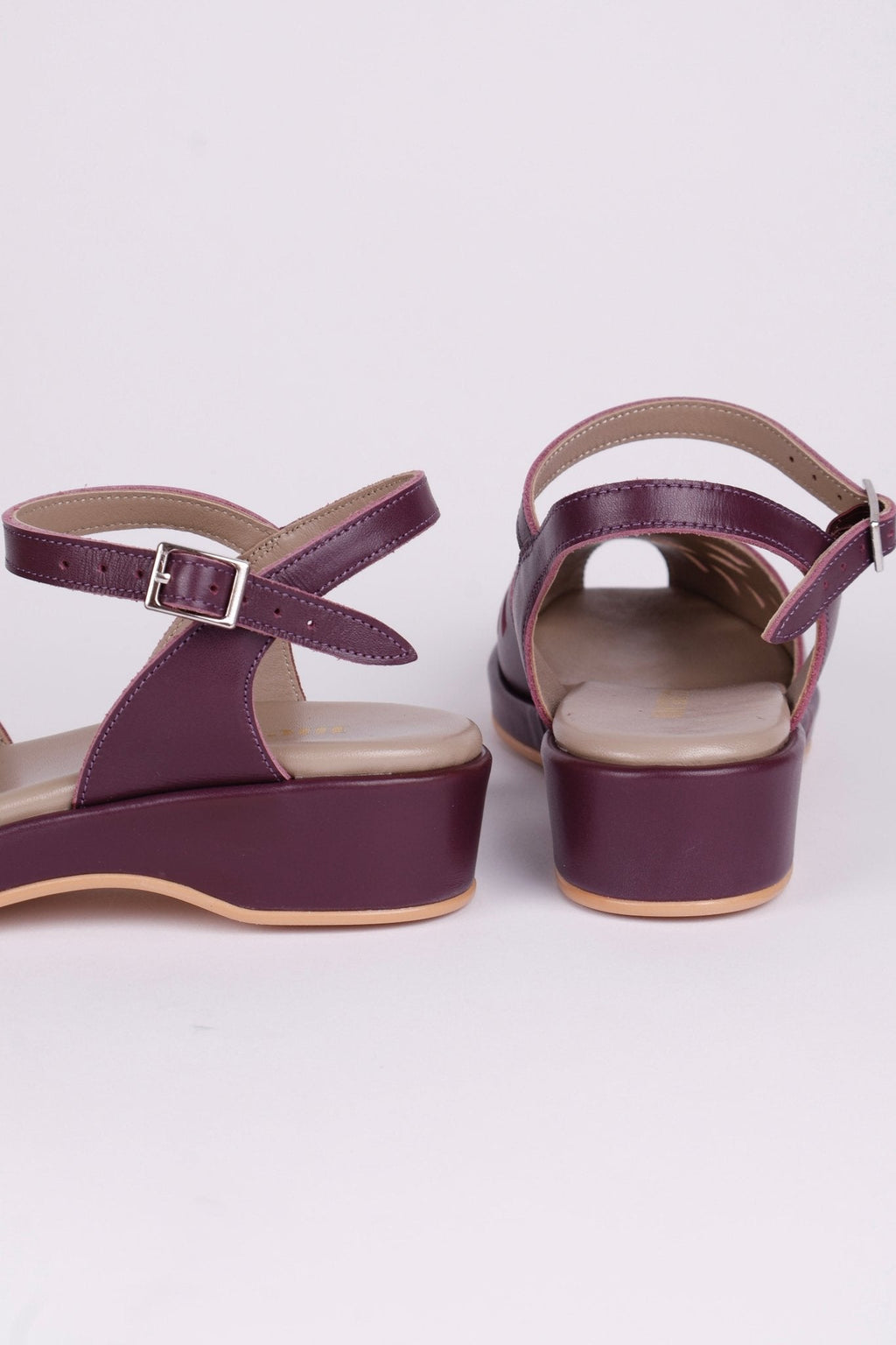 1940s / 50s summer wedge sandals - Plum - Sidse