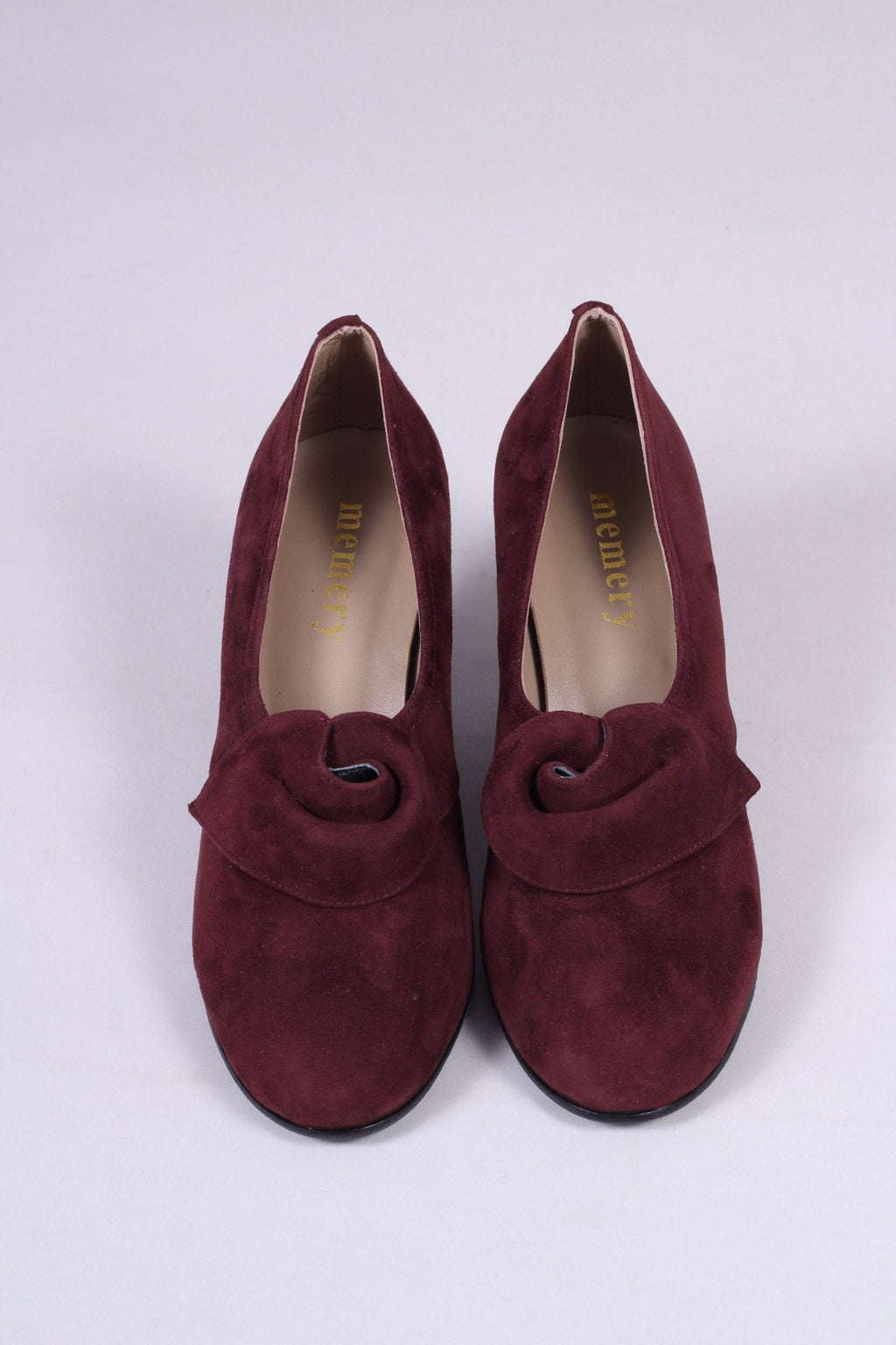1940s style suede pumps with a rosette - Plum - Luise
