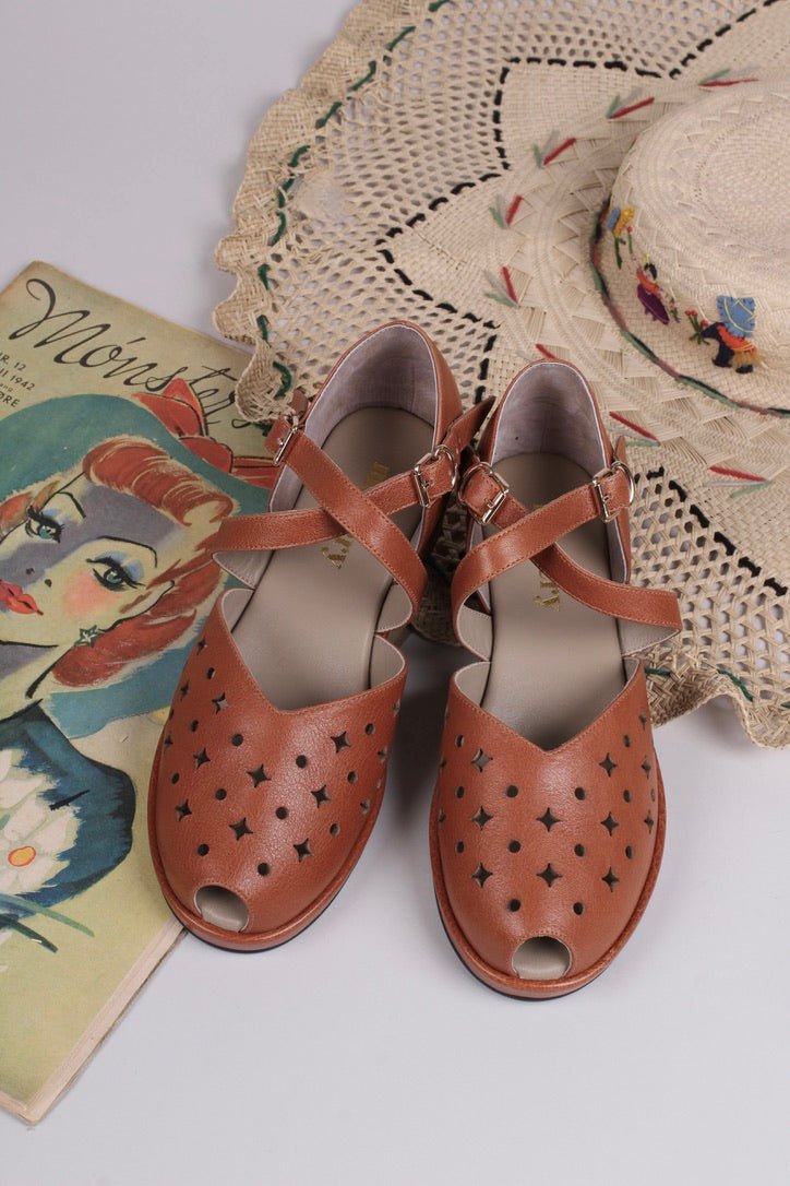 1940s style summer sandals /  wedges - Brown - Norma