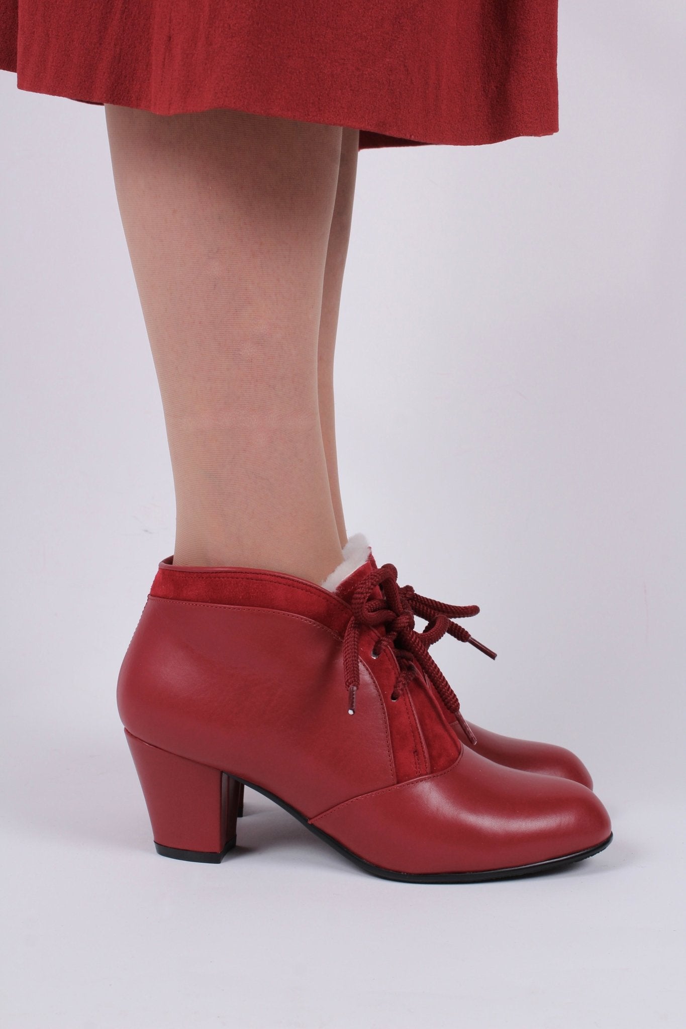 1940s / early 1950s winter ankle boots - Red - Lillie