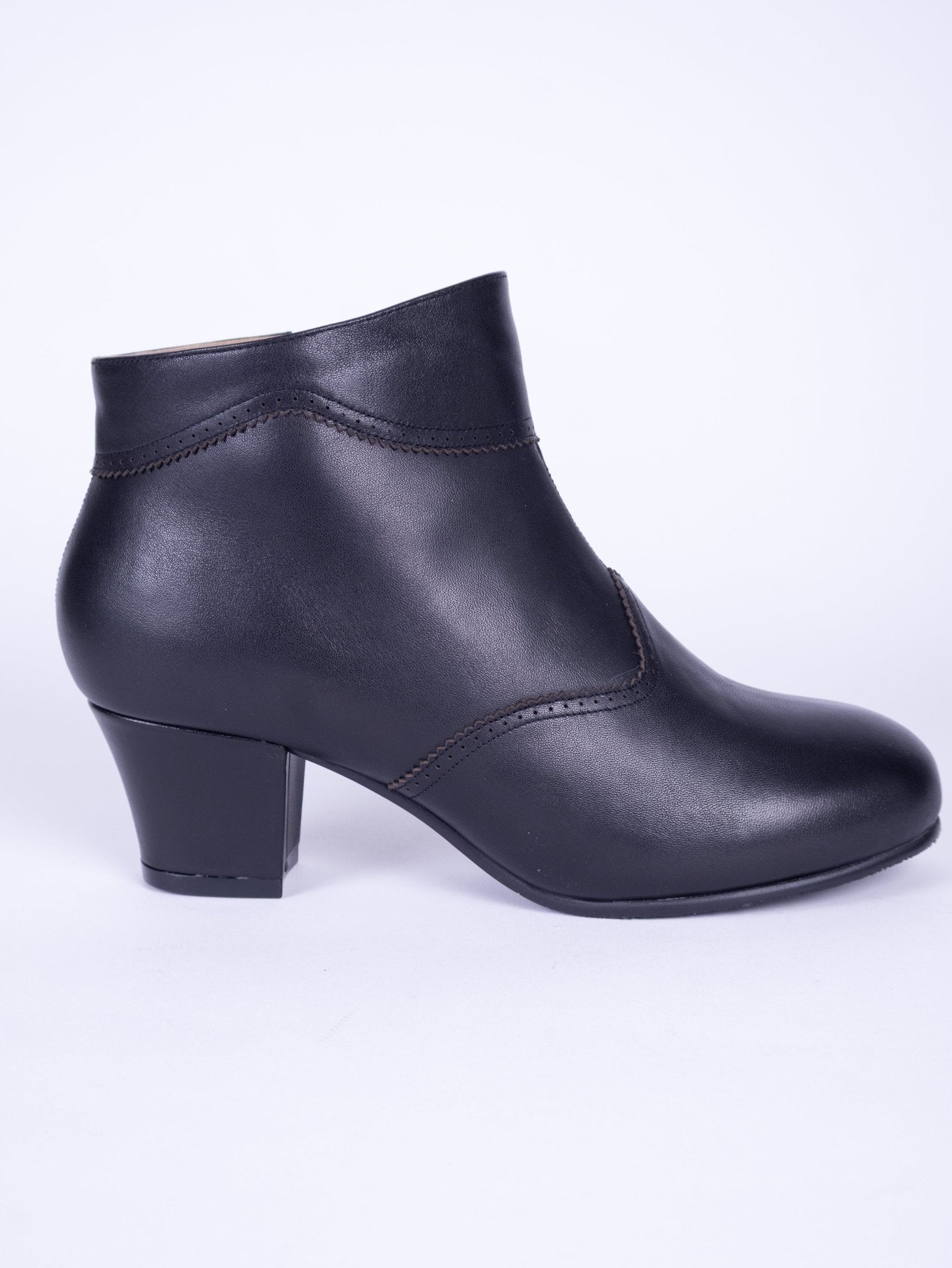 1940s Winter Ankle Boots – Black – Marion