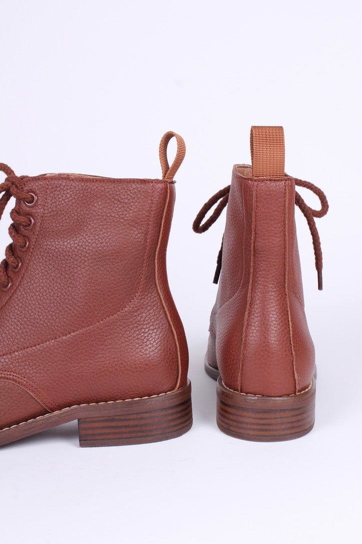 1940s Women's Military Boots - Brown - Robbie