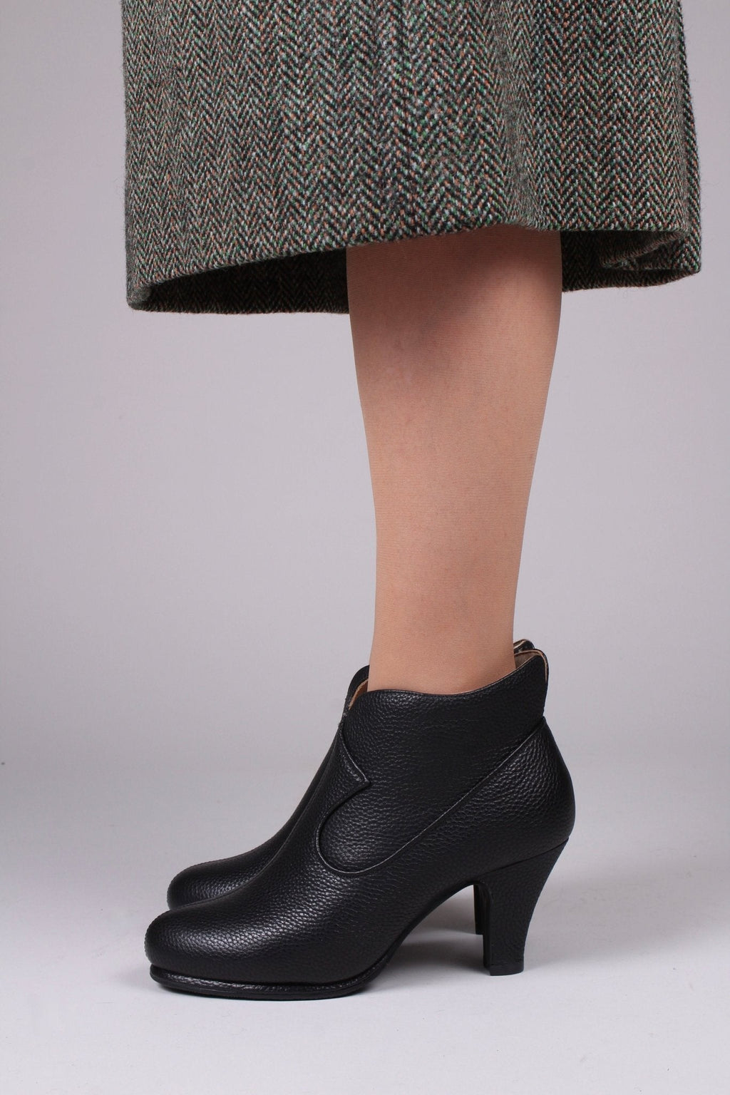 1950s high heel ankle boots with wool lining - Black - Laura