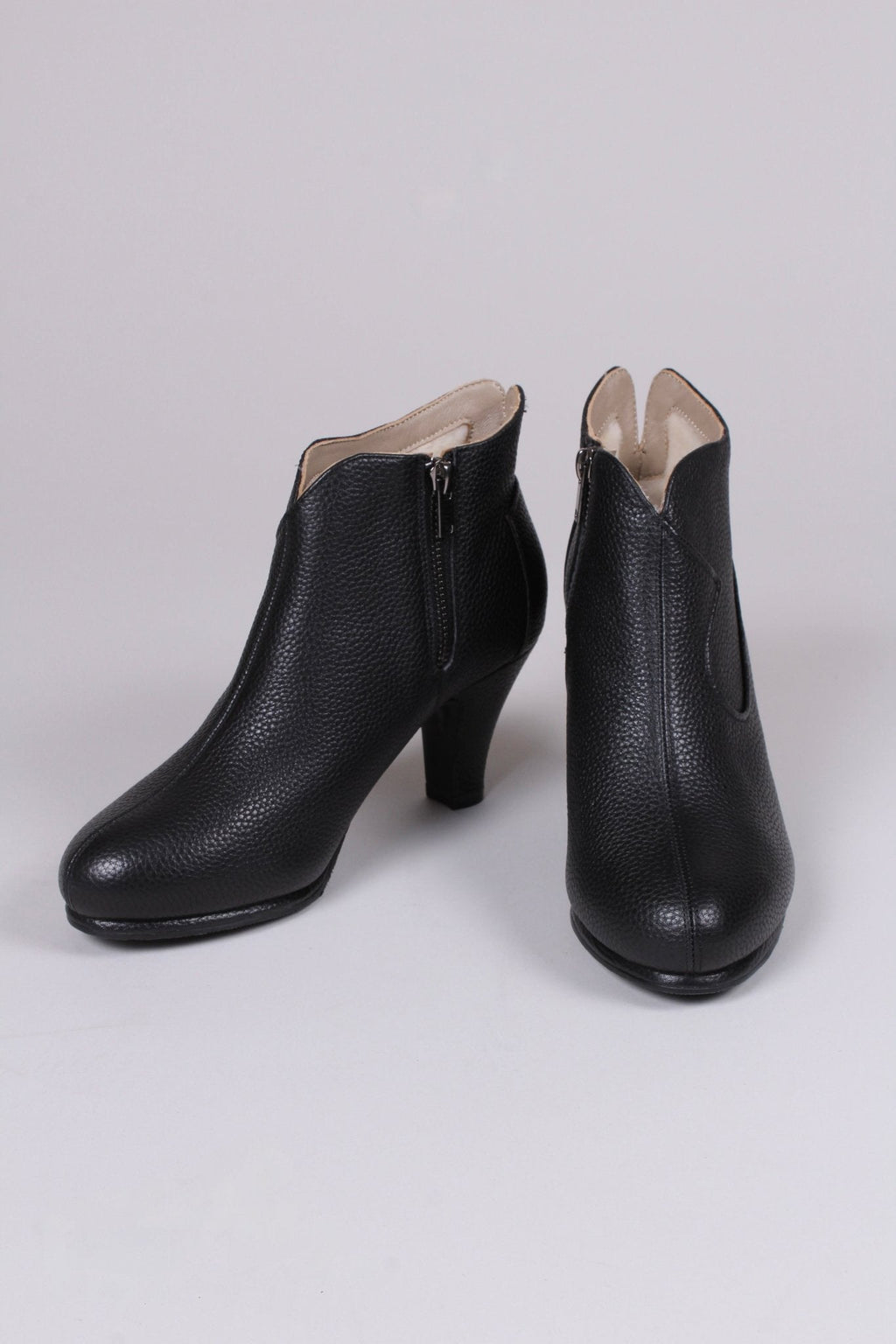 1950s high heel ankle boots with wool lining - Black - Laura