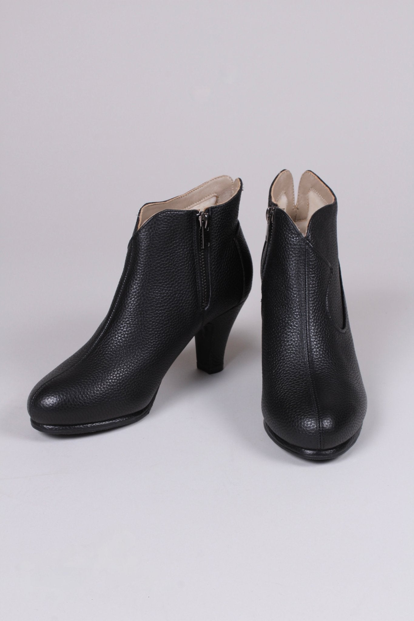 1950s high heel ankle boots with wool lining - Black - Laura