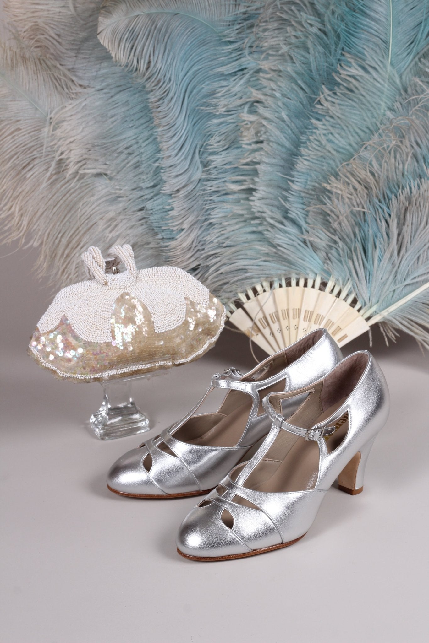 Early 1930s  Art Deco evening sandals - Silver - Helen