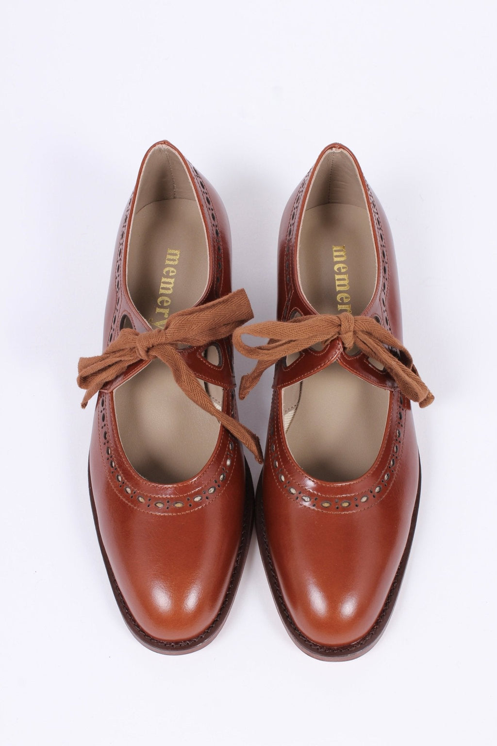 Early 1930s flats with cutouts - Cognac Brown - Anna