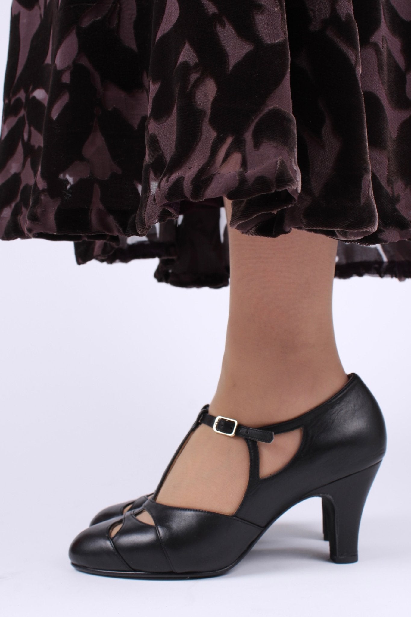 Early 1930s  Art Deco evening sandals - Black - Helen