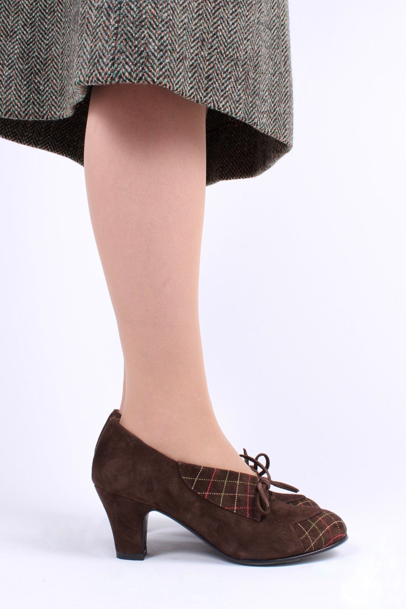 1940s Suede Pumps with Colored Trim – Brown – Edith