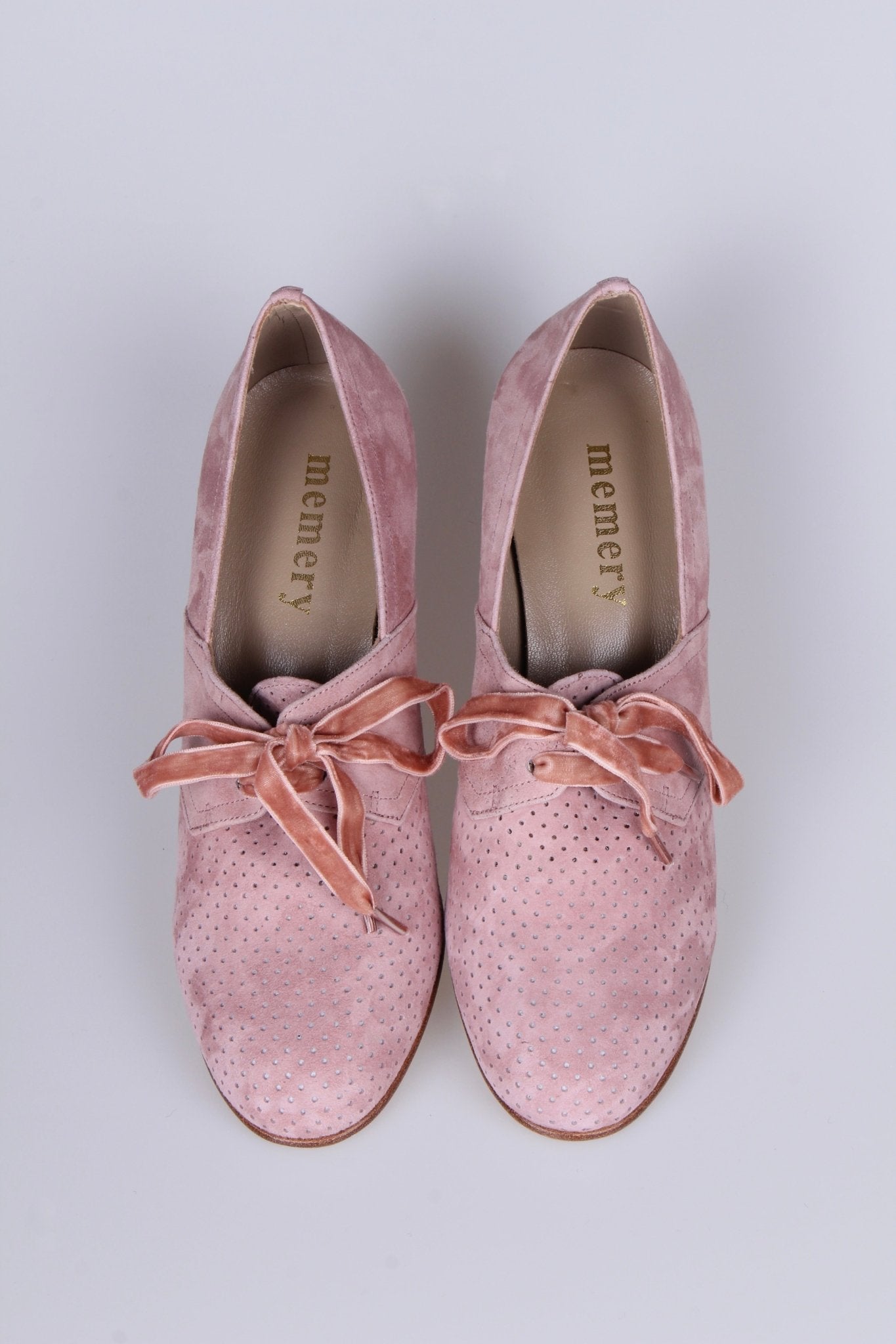 1940s pumps in suede with velvet laces - Powder Rose - Esther