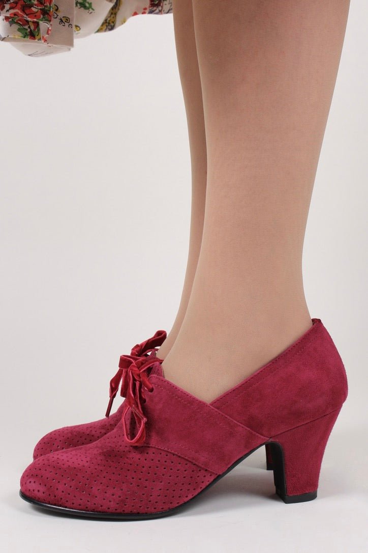 1940s pumps in suede with velvet laces - Burgundy Red - Esther