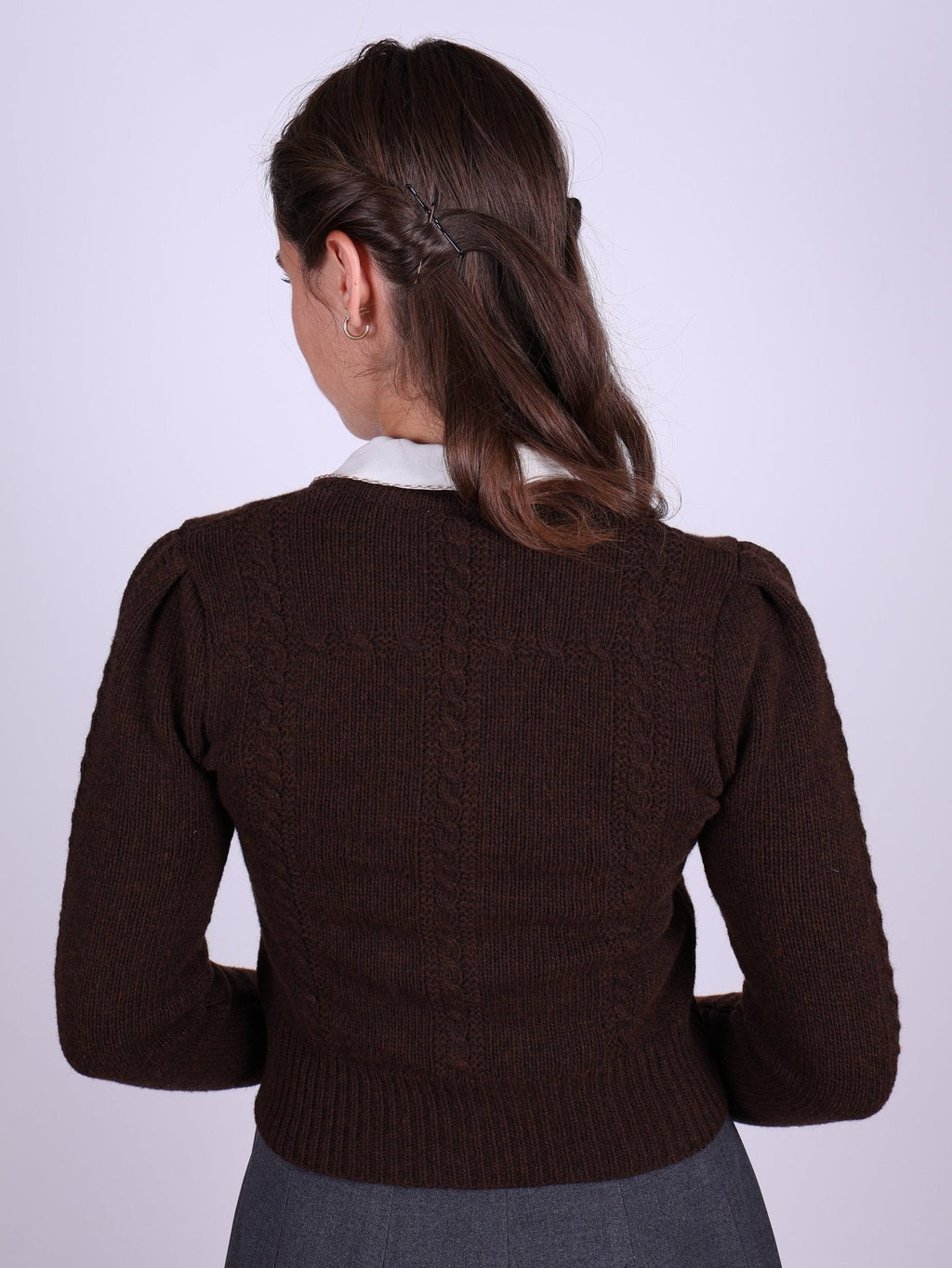 Cute and feminine cable knit 1940s cardigan - Merino - Brown - Astrid
