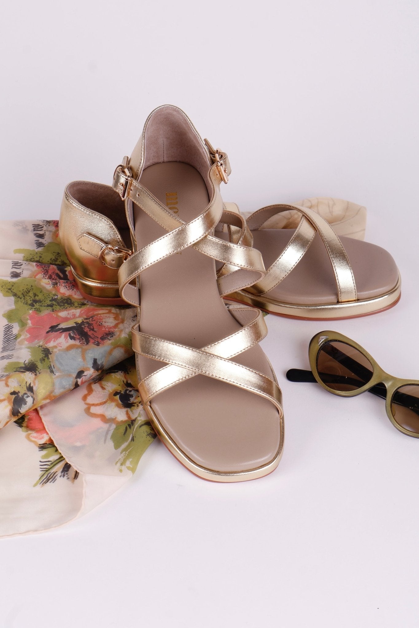 Early 1950s summer sandals - Gold - Sophia