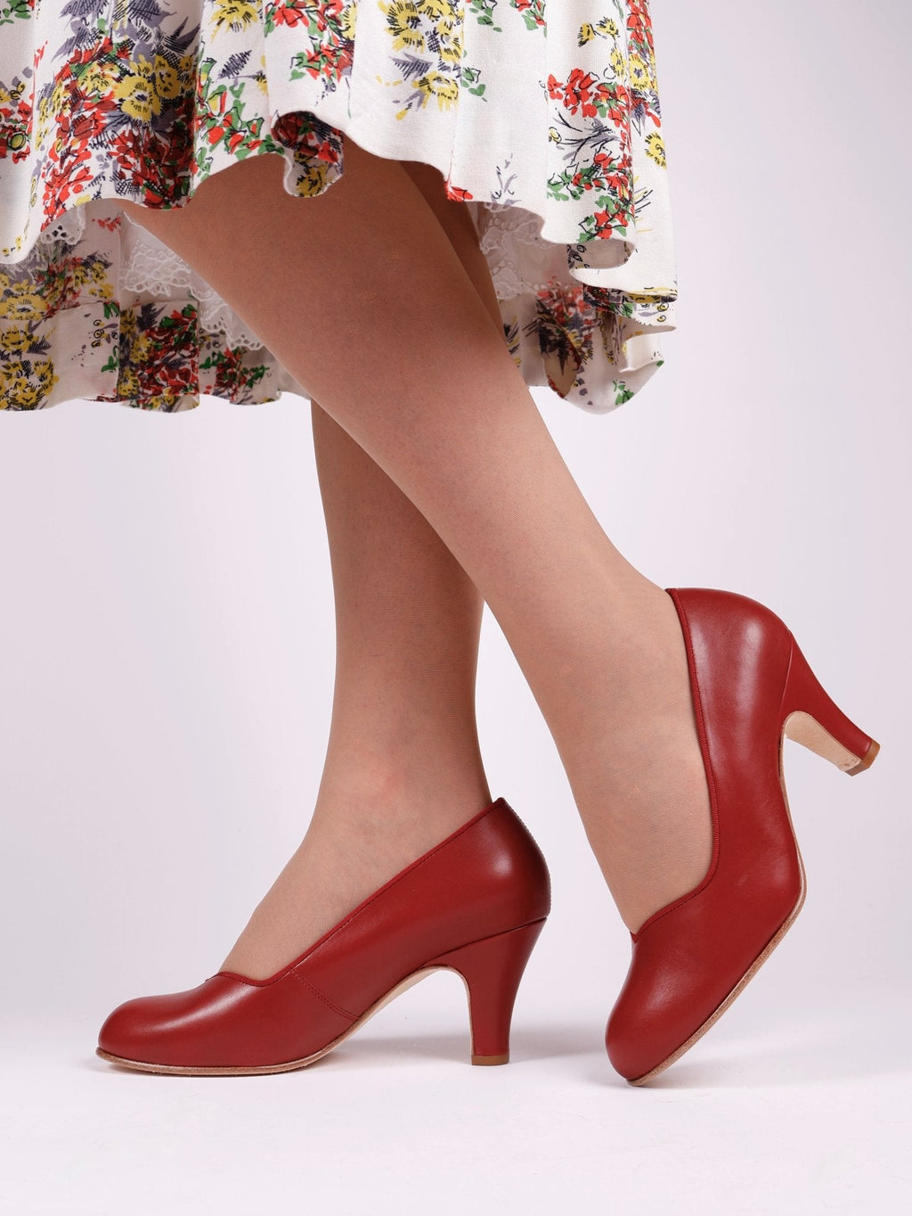 Early 50's pump - Red - Julia