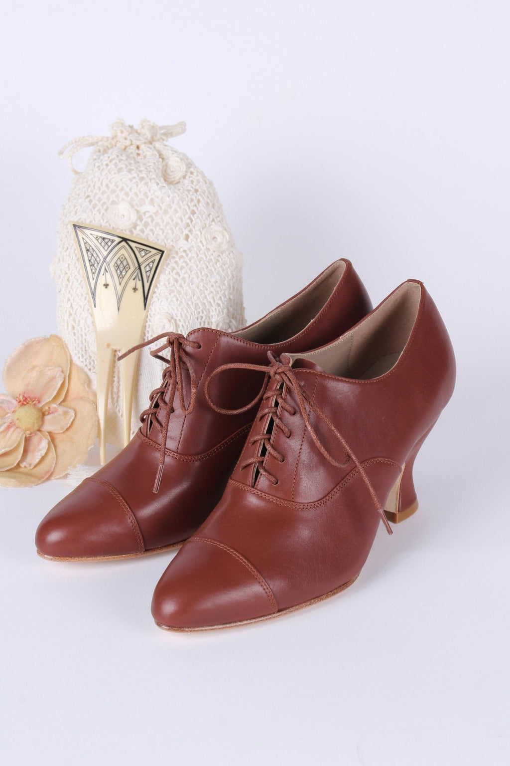 Edwardian Oxford shoe with pompadour heel - 1900 - Brown - Bertha