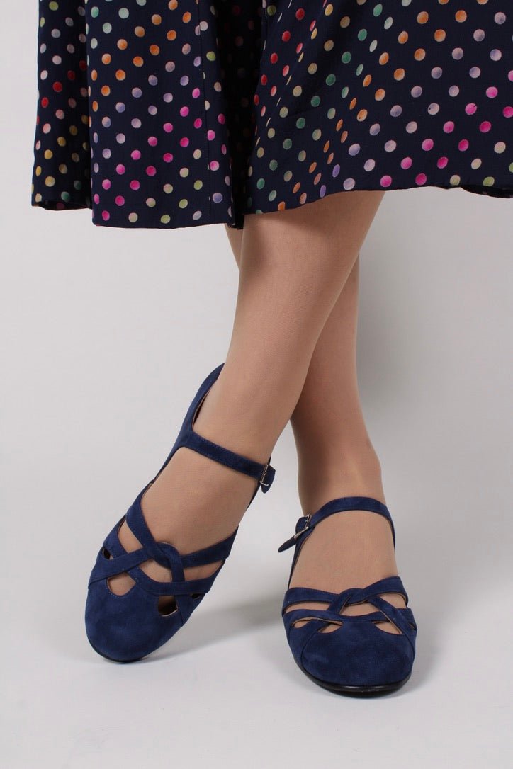 Late 1930s / early 1940s suede shoes  - Navy blue- Ida
