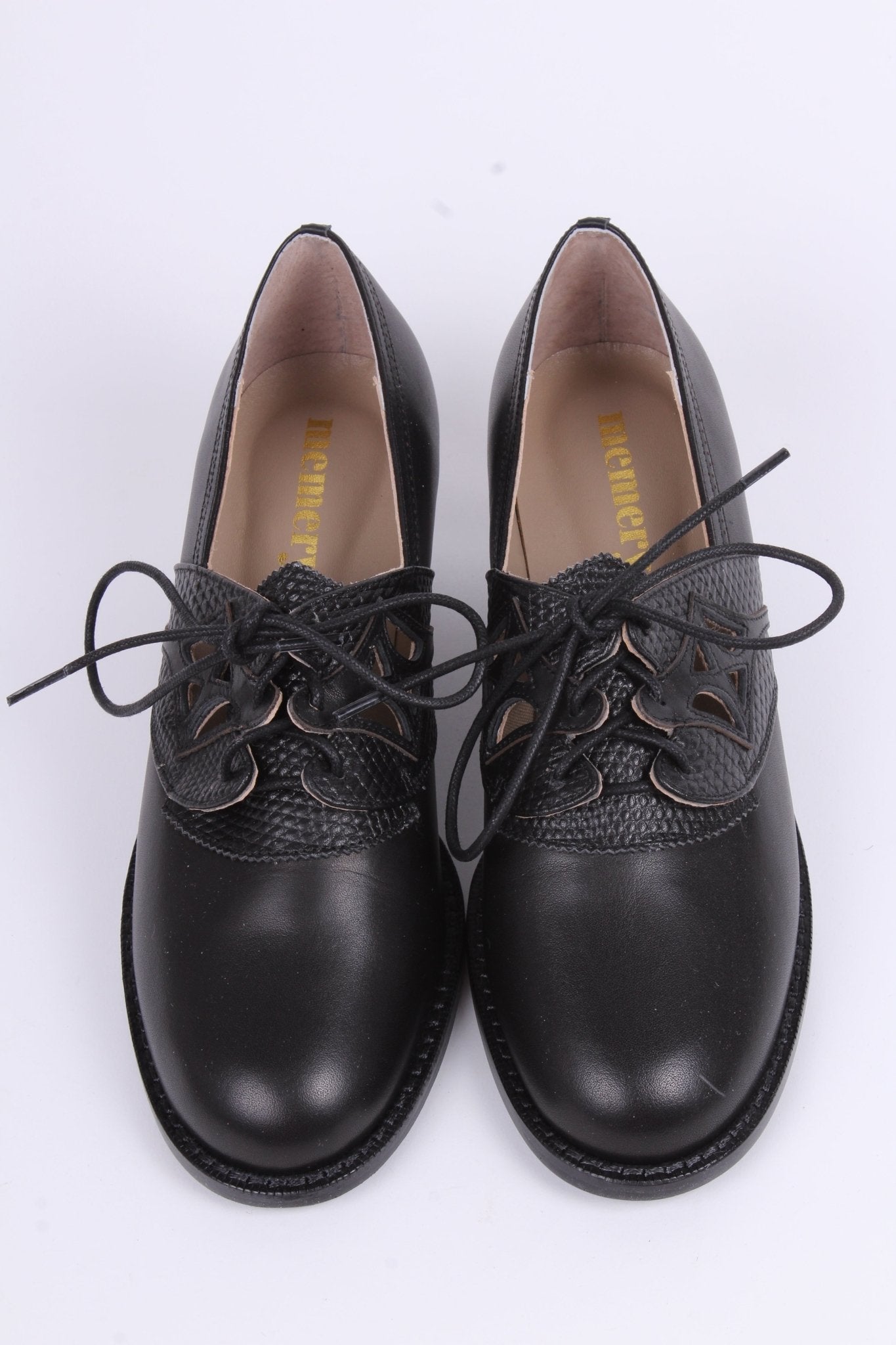 Early 1940s everyday lace-up shoes - Black - Emily