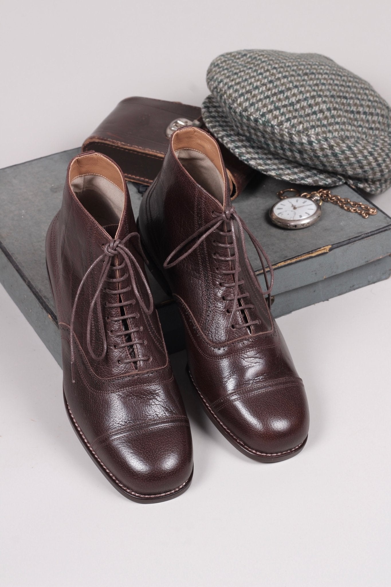 Men's late 20s / 30s style everyday leather ankle boot - Dark brown - Tom