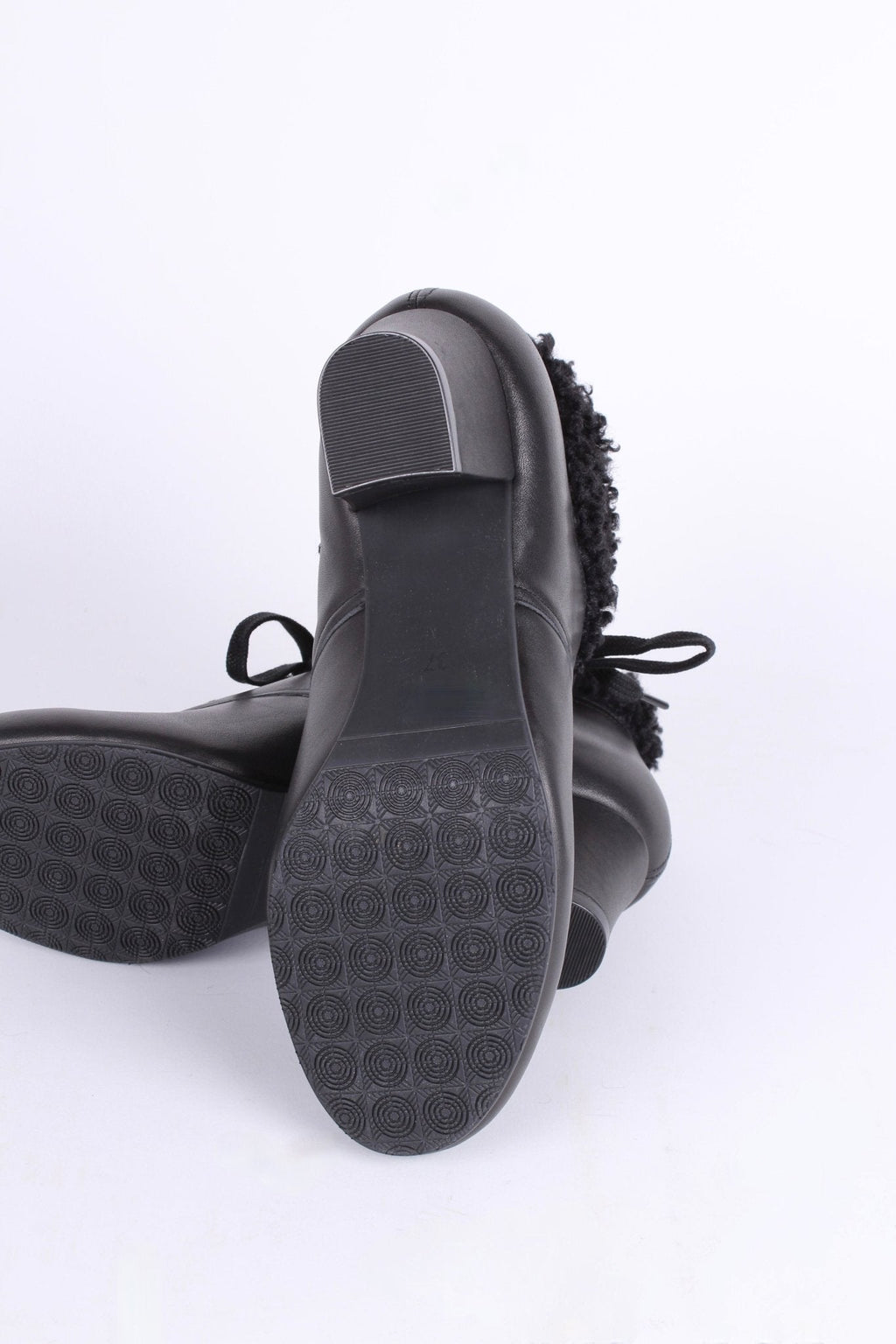 Soft 1940s /1950s booties with wool shearling - Black - Karin