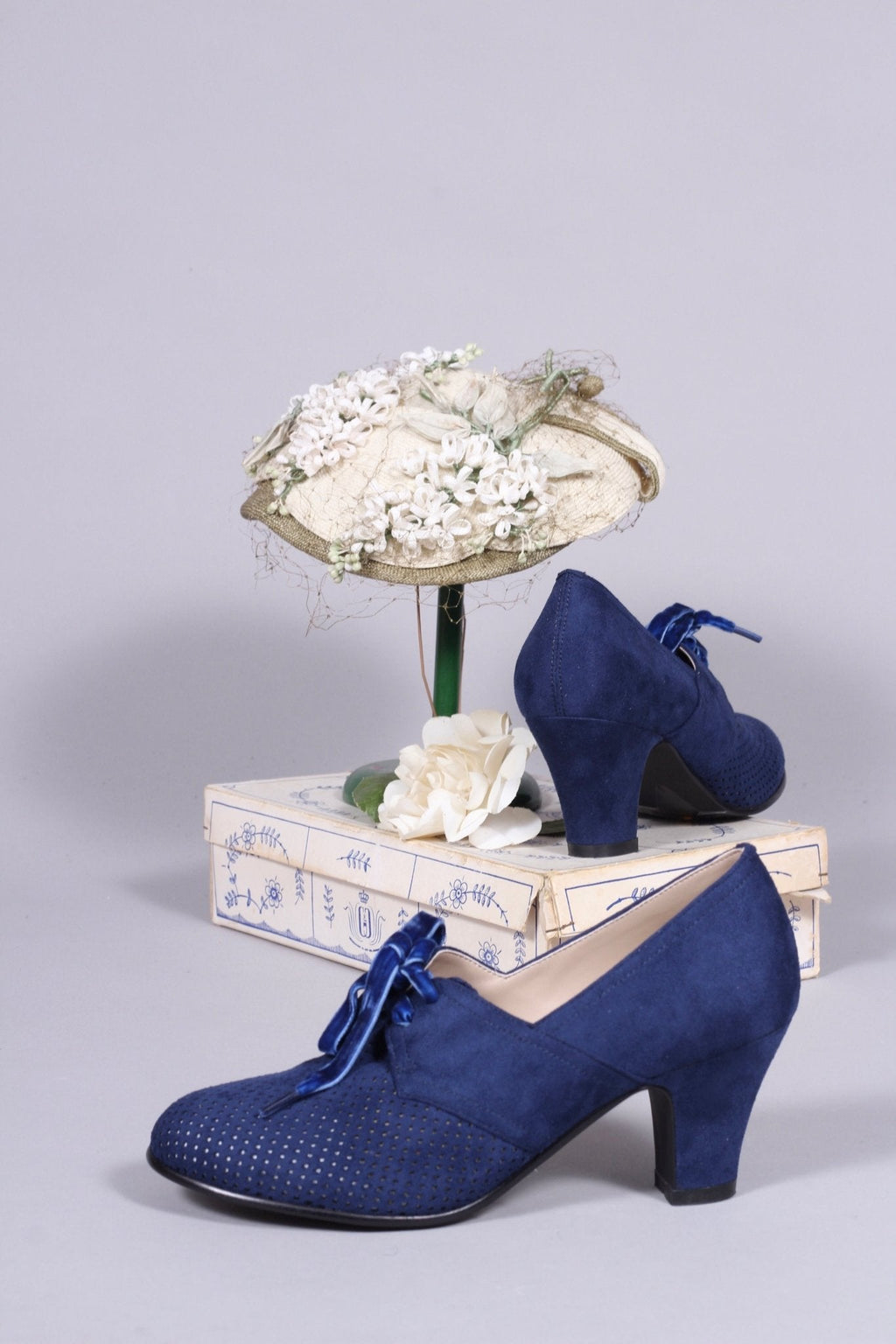 VEGAN shoes - 40s vintage style pumps with shoe lace - Navy Blue - Esther