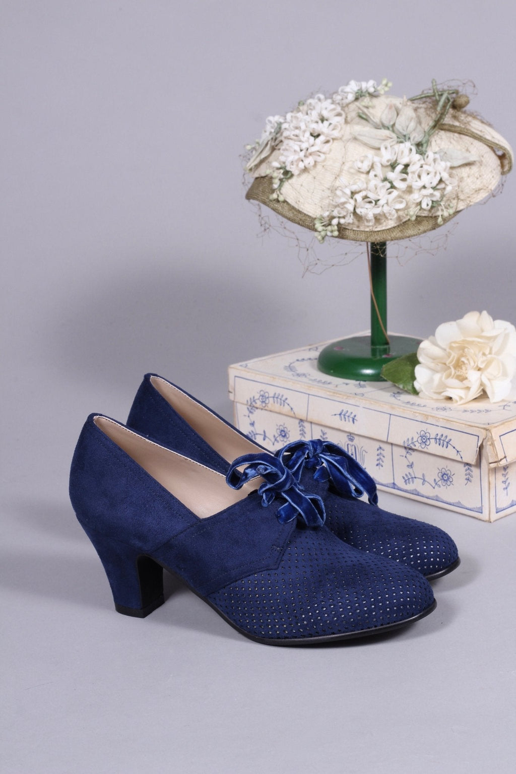 VEGAN shoes - 40s vintage style pumps with shoe lace - Navy Blue - Esther