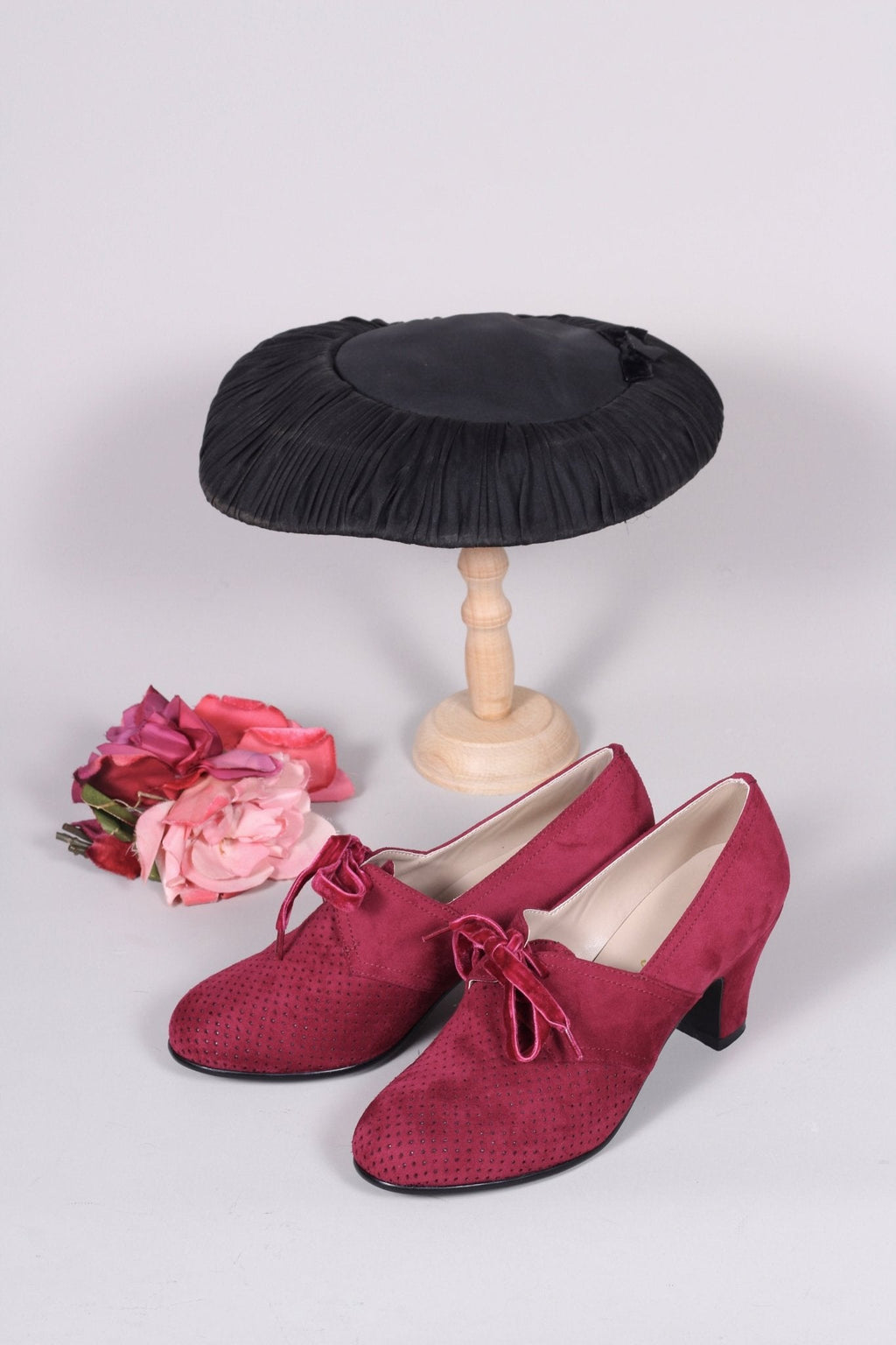 VEGAN shoes - 40s vintage style pumps  with shoe lace - Red - Esther